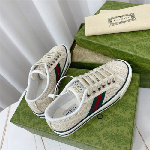 High Quality Luxury Gucci 1977 Classic Series Lovers Canvas Shoes – Style 72723 product detail