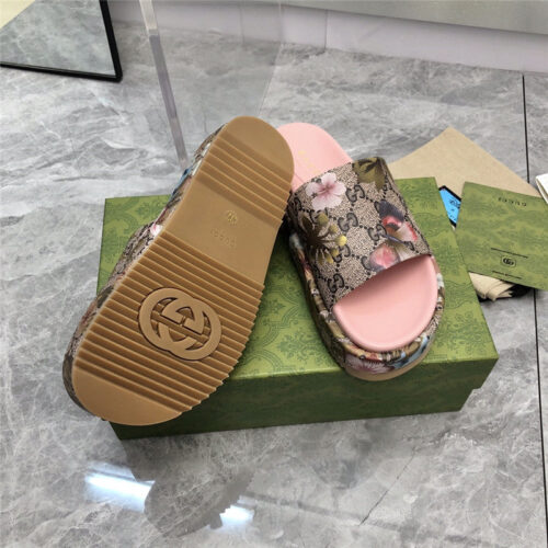 High Quality Luxury Gucci Latest Limited Edition Platform Slippers – Style 66867 product detail