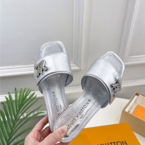 High Quality Luxury Louis Vuitton Latest Square Toe Slippers – Style 38723 product detail