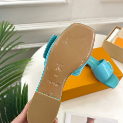 High Quality Luxury Louis Vuitton Latest Square Toe Slippers product detail