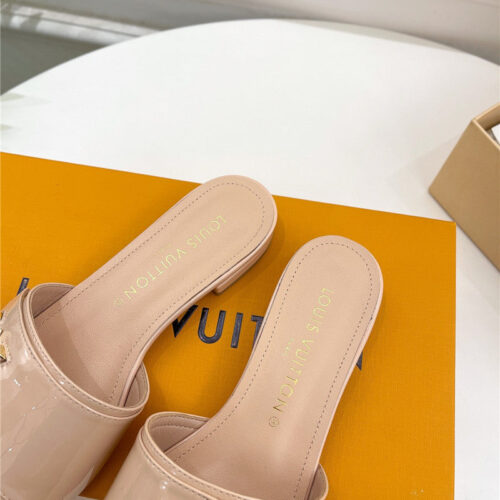 High Quality Luxury Louis Vuitton Latest Square Toe Slippers – Style 74883 product detail