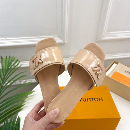 High Quality Luxury Louis Vuitton Latest Square Toe Slippers – Style 74883 product detail