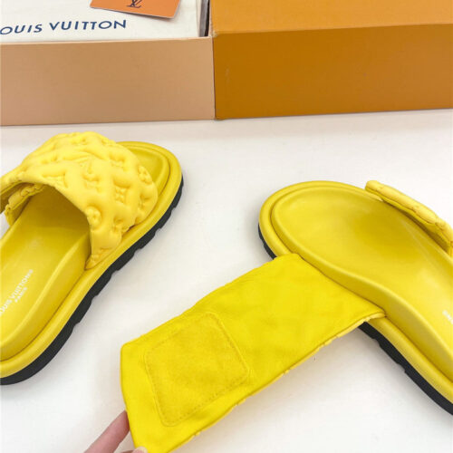 High Quality Luxury Louis Vuitton Latest Embossed Slippers – Style 24611 product detail