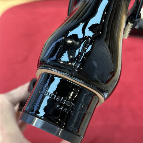 High Quality Luxury Dior Spring Summer Hollow Shoes product detail