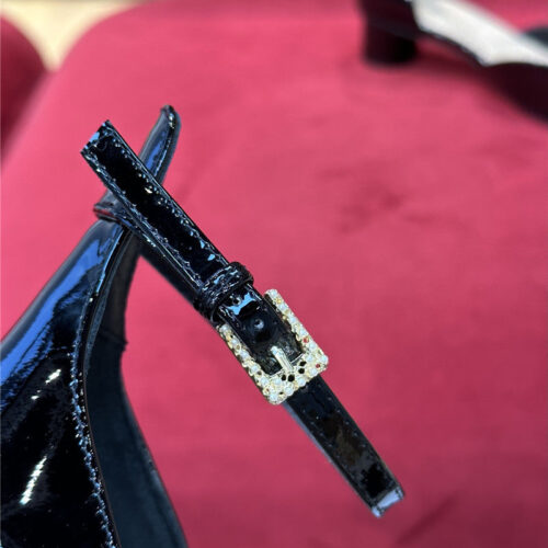 High Quality Luxury Dior Spring Summer Hollow Shoes product detail