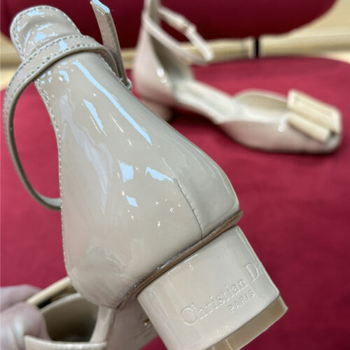 High Quality Luxury Dior Spring Summer Hollow Shoes – Style 04582 product detail