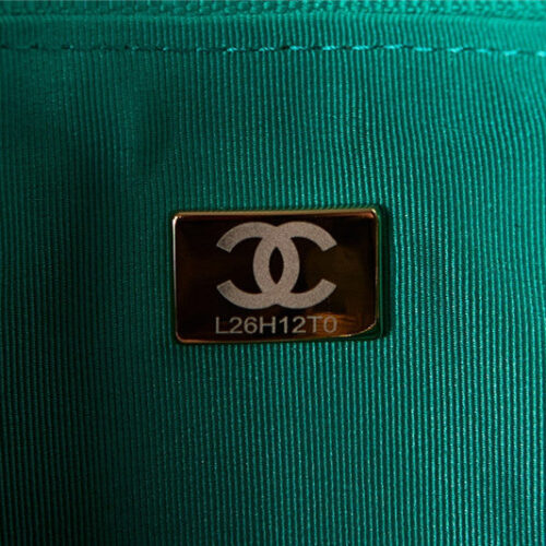 High Quality Luxury Chanel Small Hobo Bag Green product detail