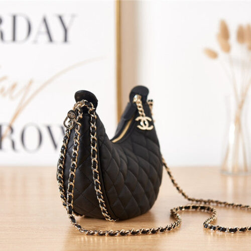 High Quality Luxury Chanel Small Hobo Bag Black product detail
