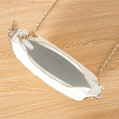 High Quality Luxury Chanel Small Hobo Bag White product detail