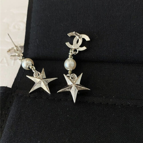 High Quality Luxury Chanel Double C Five-Pointed Star Design Earrings product detail
