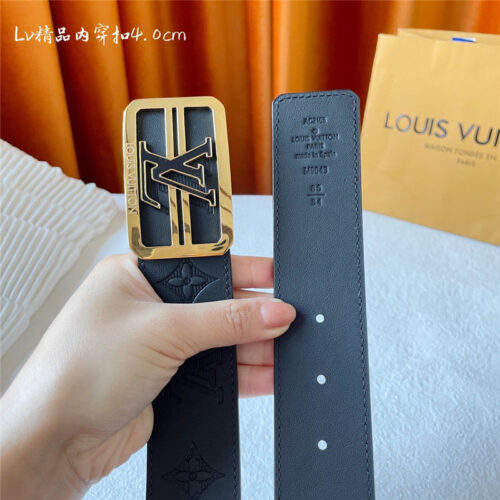High Quality Luxury Louis Vuitton Classic Embossed Belt product detail
