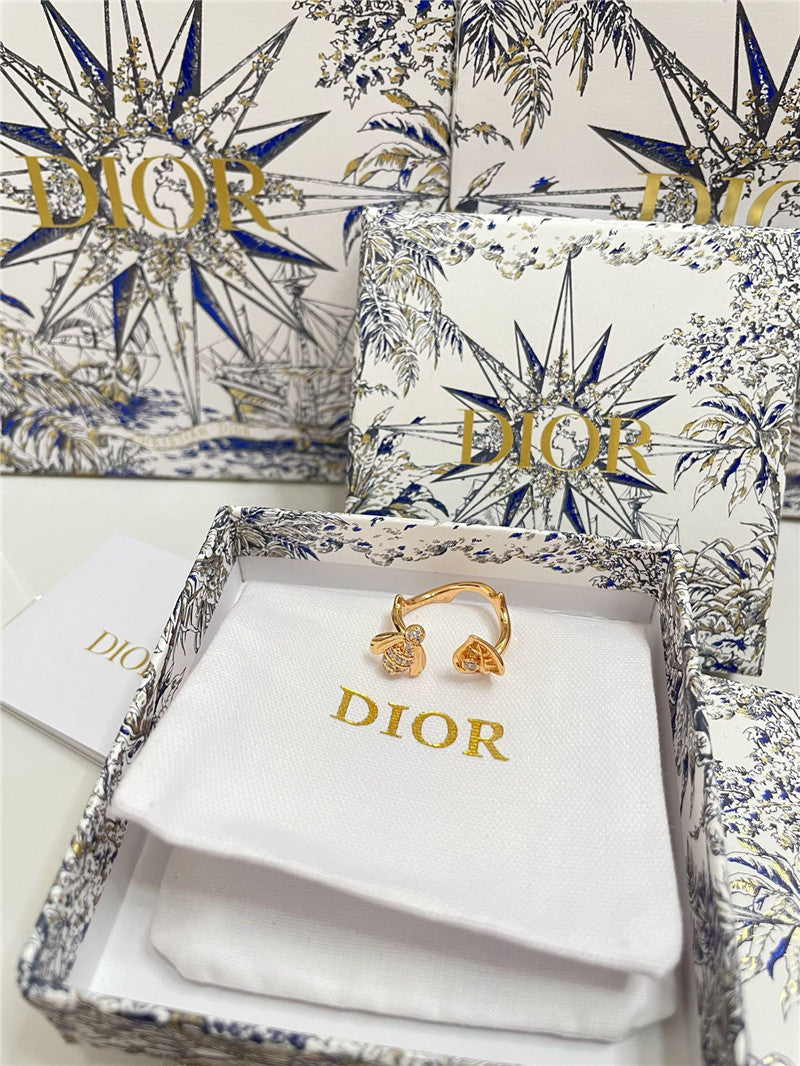 High Quality Luxury Dior Carved Rose Ring product detail