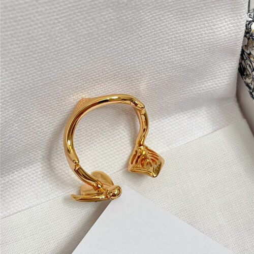 High Quality Luxury Dior Carved Rose Ring product detail