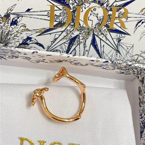 High Quality Luxury Dior Carved Rose Ring product detail