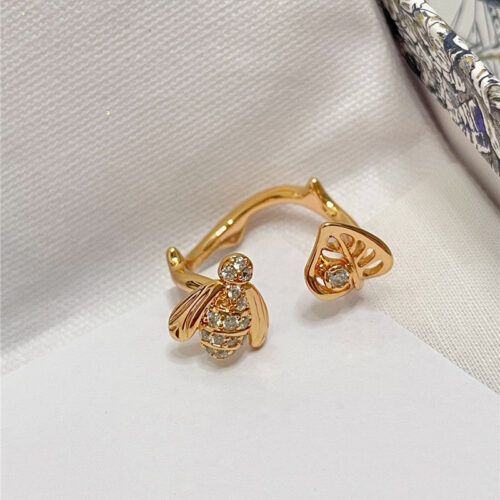 High Quality Luxury Dior Carved Rose Ring