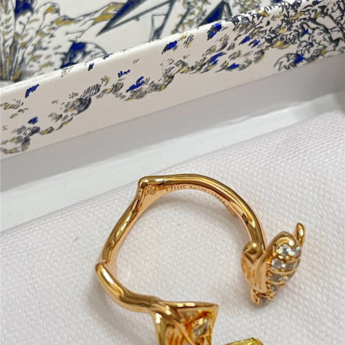 High Quality Luxury Dior Carved Rose Ring product detail