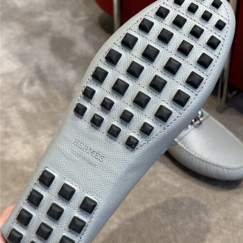 High Quality Luxury Hermes Mens Classic Loafers – Style 61891 product detail