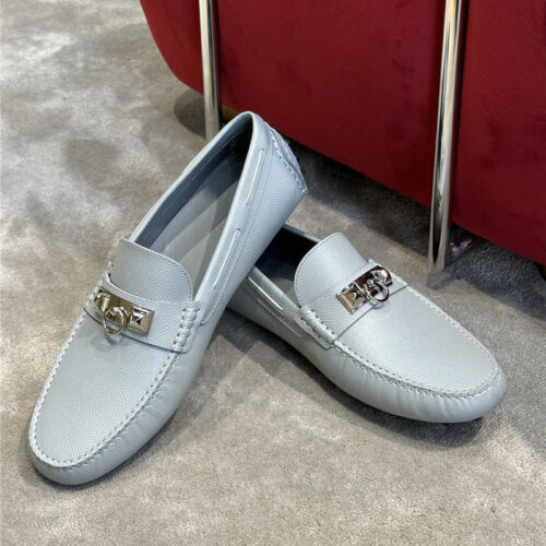High Quality Luxury Hermes Mens Classic Loafers – Style 61891 alternate view