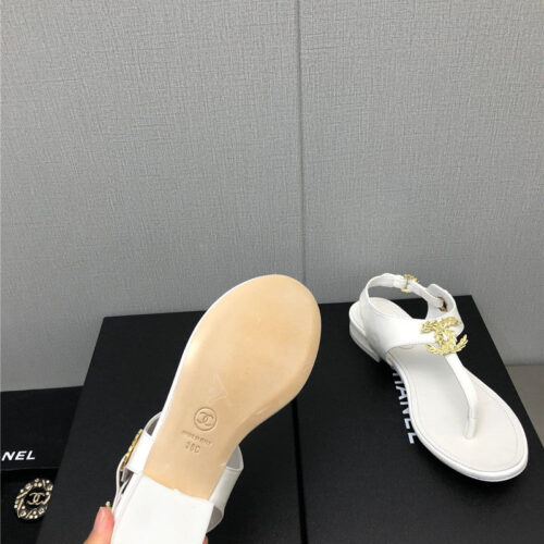 High Quality Luxury Chanel New C Buckle Sandals product detail