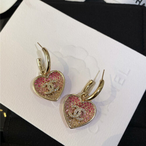 High Quality Luxury Chanel Peach Heart Shape Earrings product detail