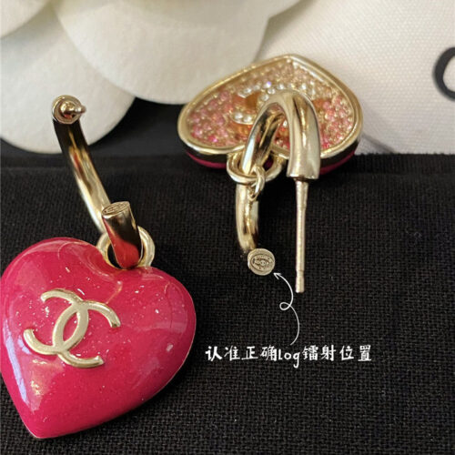 High Quality Luxury Chanel Peach Heart Shape Earrings product detail
