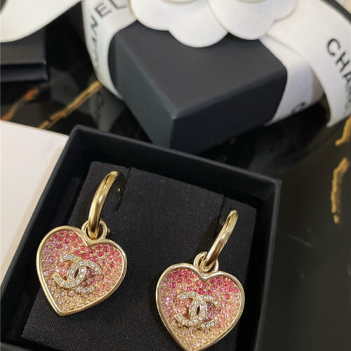 High Quality Luxury Chanel Peach Heart Shape Earrings