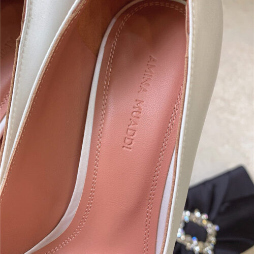 High Quality Luxury Amina Muaddi New Arrival Crystal Pumps – Style 81123 product detail