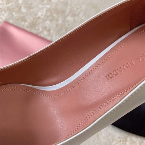 High Quality Luxury Amina Muaddi New Arrival Crystal Pumps – Style 81123 product detail