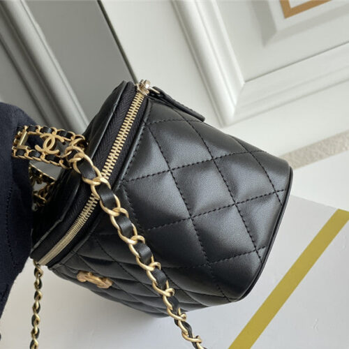 High Quality Luxury Chanel Cosmetic Bag – Style 47501 product detail