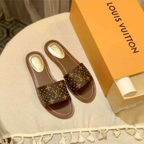 High Quality Luxury Louis Vuitton Non-Slip Wear-Resistant Slippers product detail