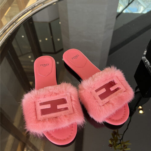 High Quality Luxury Fendi New Mink Fur Slippers – Style 73203 product detail