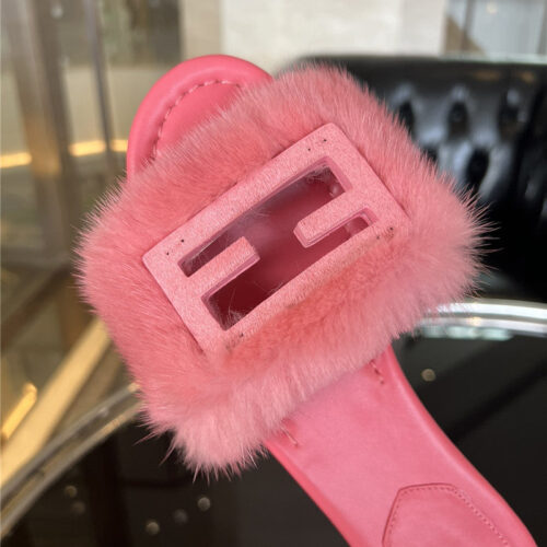 High Quality Luxury Fendi New Mink Fur Slippers – Style 73203 product detail