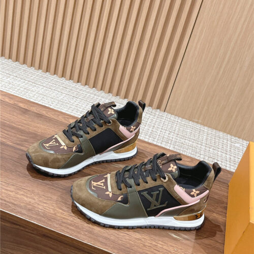 High Quality Luxury Louis Vuitton Classic Inner Heightening Sneakers – Style 70531