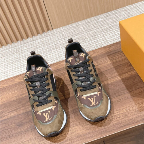 High Quality Luxury Louis Vuitton Classic Inner Heightening Sneakers – Style 70531 product detail