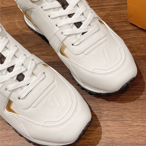 High Quality Luxury Louis Vuitton Classic Inner Heightening Sneakers – Style 03299 product detail