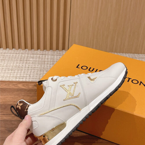High Quality Luxury Louis Vuitton Classic Inner Heightening Sneakers – Style 03299 product detail