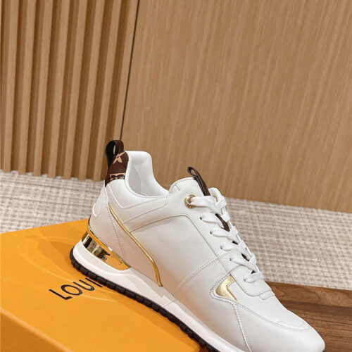 High Quality Luxury Louis Vuitton Classic Inner Heightening Sneakers – Style 03299 product detail