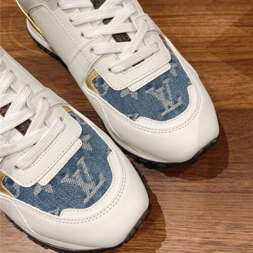High Quality Luxury Louis Vuitton Classic Inner Heightening Sneakers – Style 01603 product detail