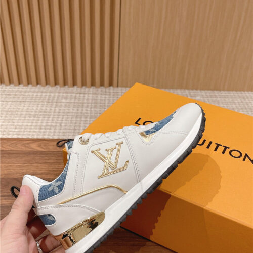 High Quality Luxury Louis Vuitton Classic Inner Heightening Sneakers – Style 01603 product detail