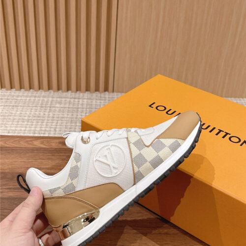 High Quality Luxury Louis Vuitton Classic Inner Heightening Sneakers product detail