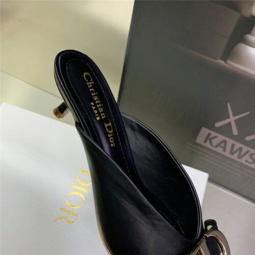 High Quality Luxury Dior Spring And Summer New Jelly-Colored Pointed Mules – Style 98470 product detail