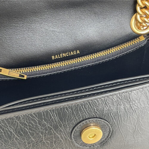 High Quality Luxury Balenciaga Crush Small Chain Bag – Style 29779 product detail