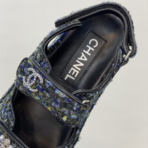 High Quality Luxury Chanel Classic Pearl Buckle Velcro Gold Coin Sandals product detail