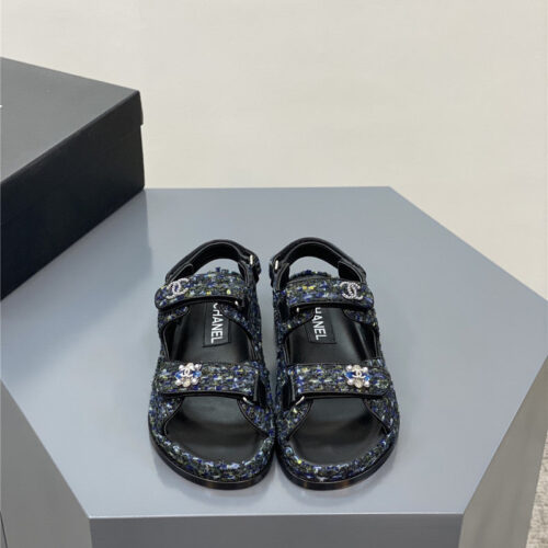 High Quality Luxury Chanel Classic Pearl Buckle Velcro Gold Coin Sandals product detail