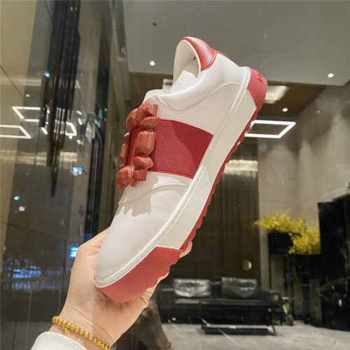 High Quality Luxury Roger Vivier Full Leather Diamond Buckle Tassel Loafers product detail