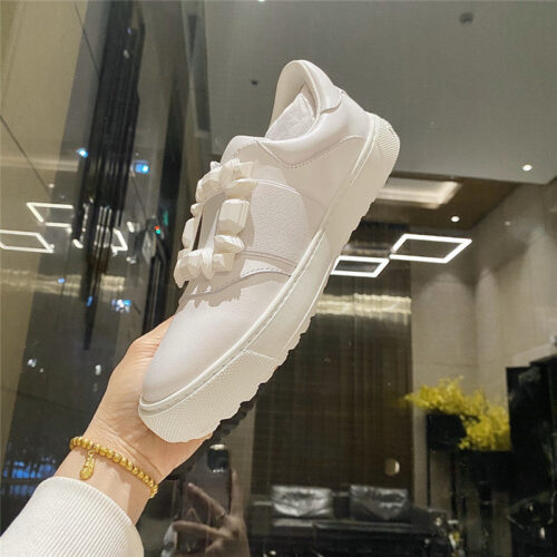 High Quality Luxury Roger Vivier Full Leather Diamond Buckle Tassel Loafers – Style 81236 product detail