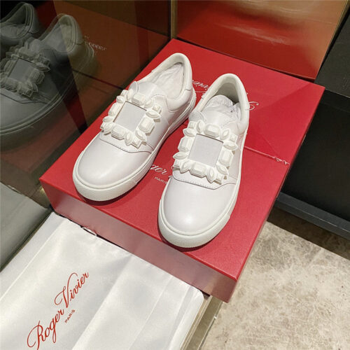 High Quality Luxury Roger Vivier Full Leather Diamond Buckle Tassel Loafers – Style 81236 product detail