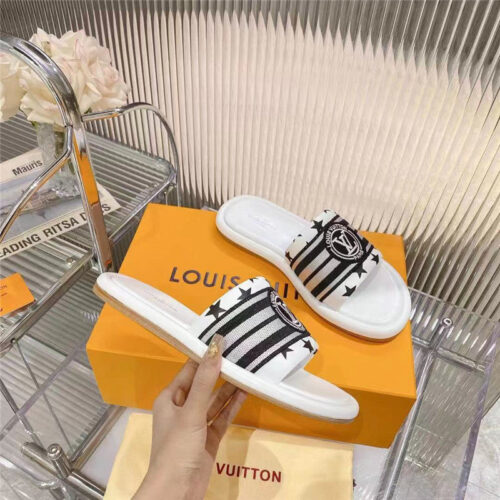 High Quality Luxury Louis Vuitton Counters Feature The Latest Slippers – Style 31523 alternate view
