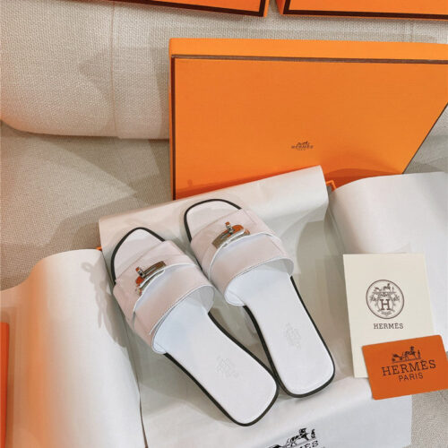 High Quality Luxury Hermes New Giulia Flat Kelly Buckle Slippers – Style 44323 product detail