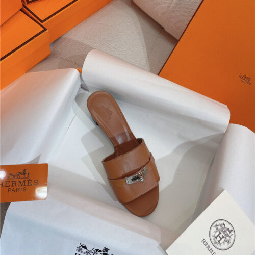 High Quality Luxury Hermes New Giulia Flat Kelly Buckle Slippers – Style 77091 product detail